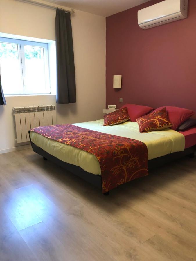 Bed and Breakfast La Ferme Du Bonheur Arbigny Zewnętrze zdjęcie