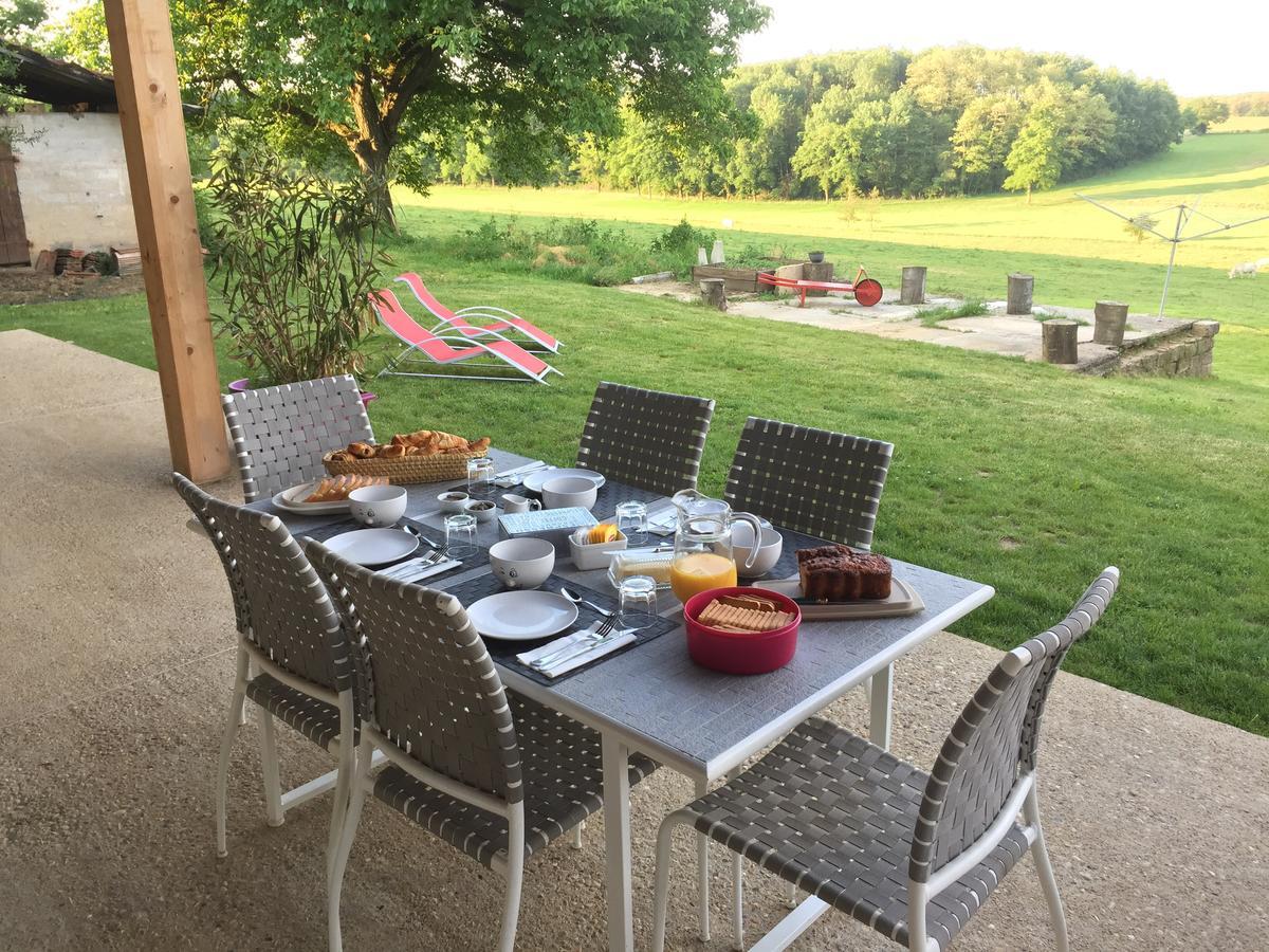 Bed and Breakfast La Ferme Du Bonheur Arbigny Zewnętrze zdjęcie
